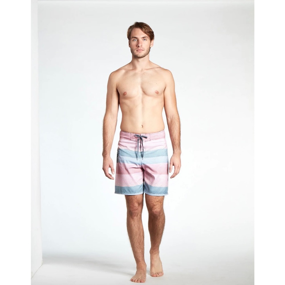 Just bones board shorts with adjustable waist size 31